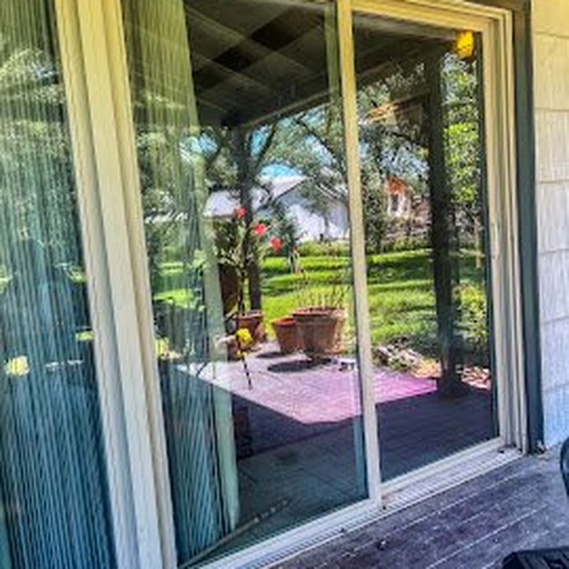 Solar Screen Installation